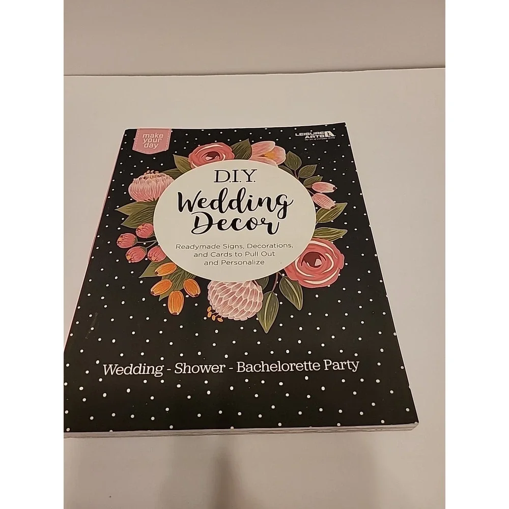 Leisure Arts‎ DIY Wedding Decor Crafting Book